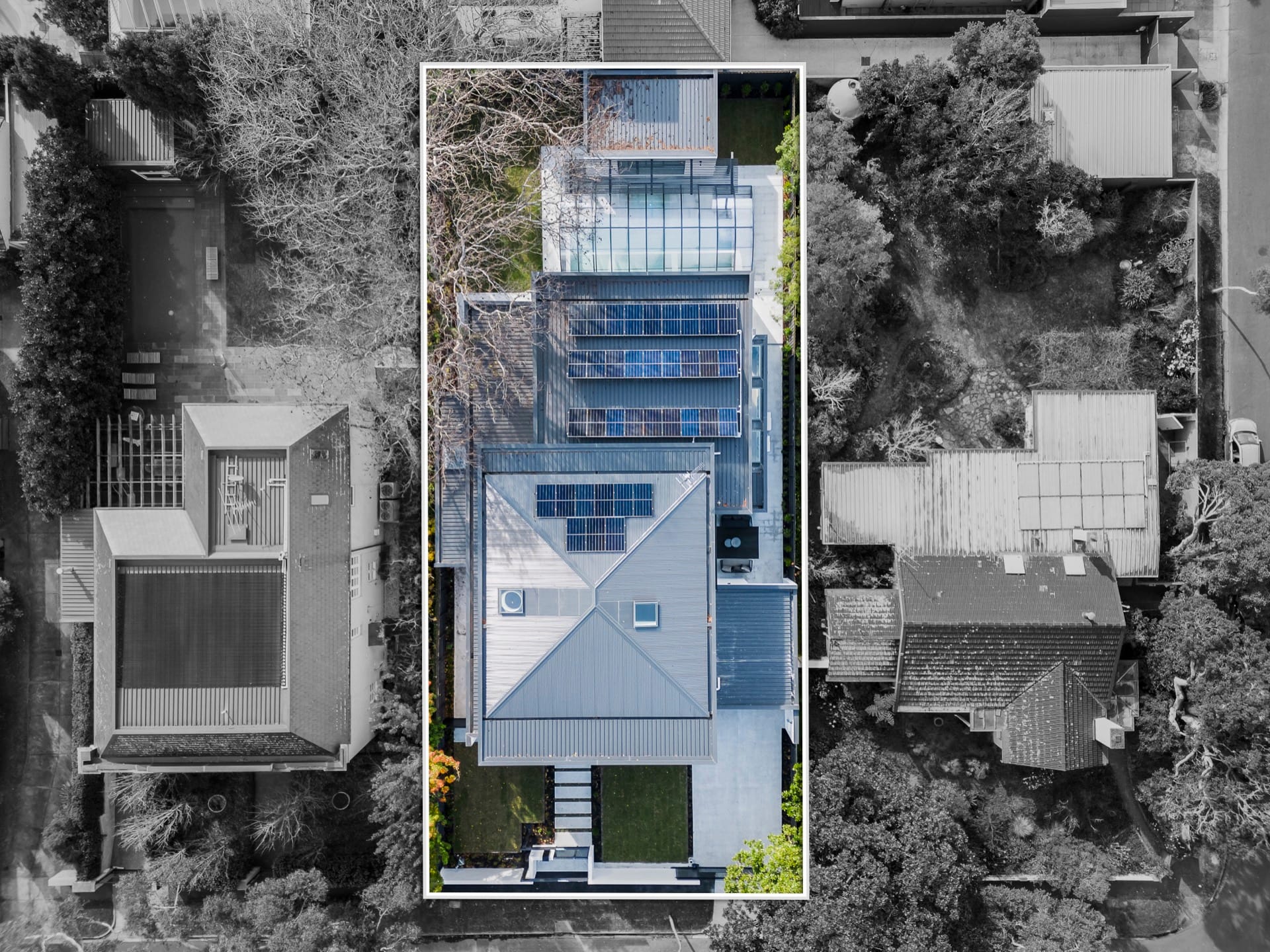 31 Seymour Grove — 52
