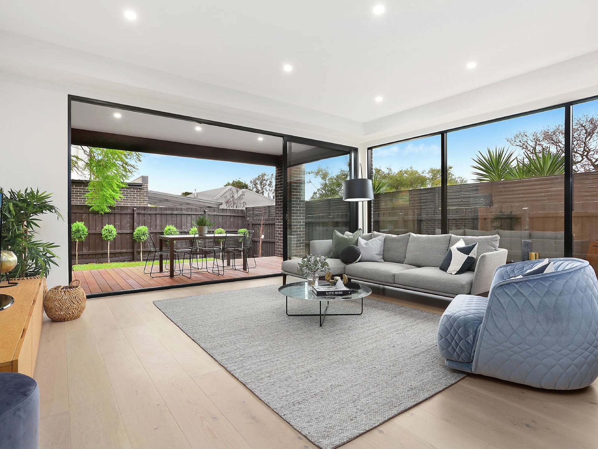 Mountview Road — 11