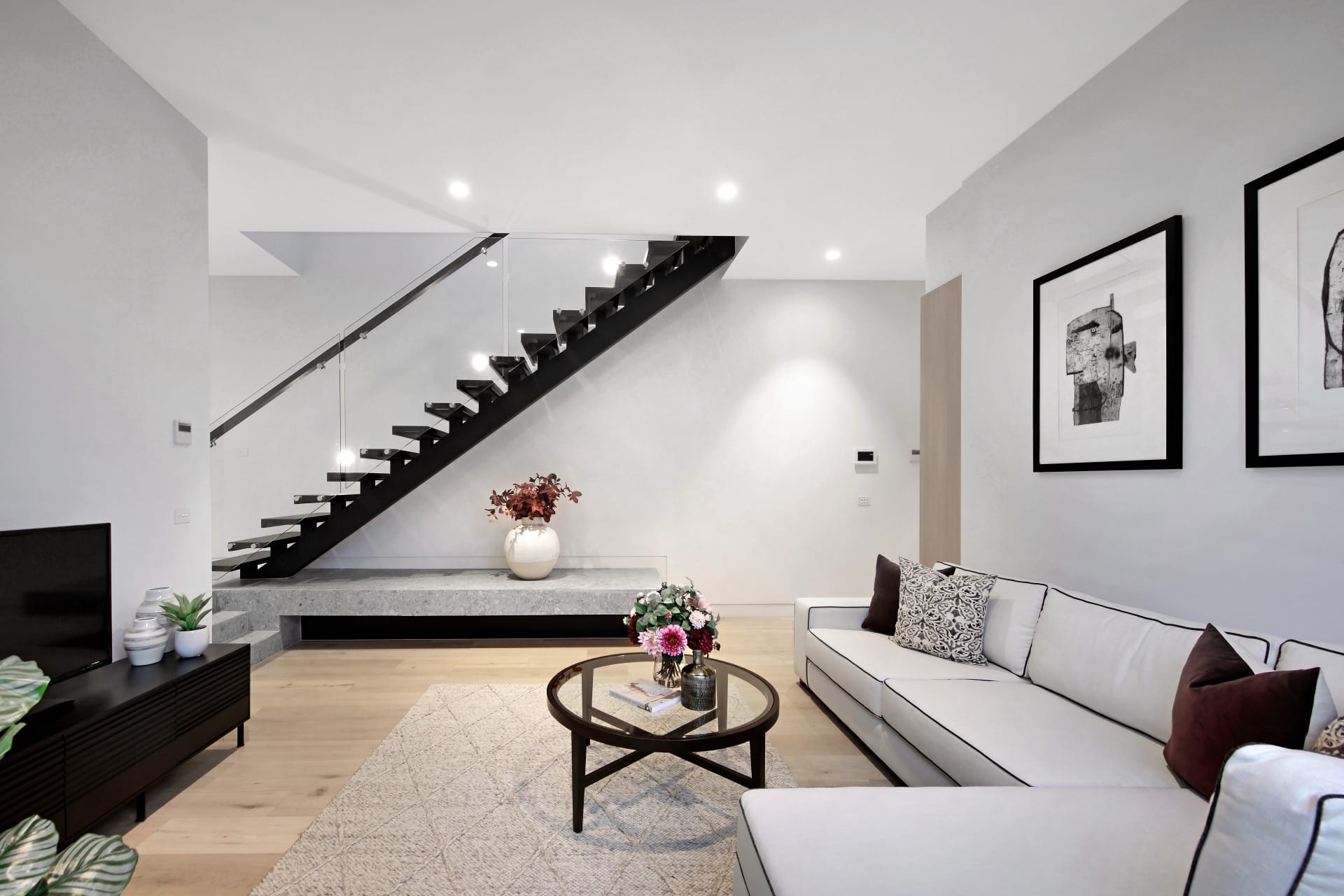 7 Norman Avenue — 5