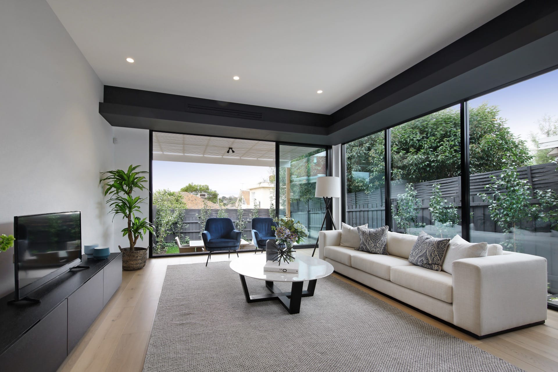 7 Norman Avenue — 11