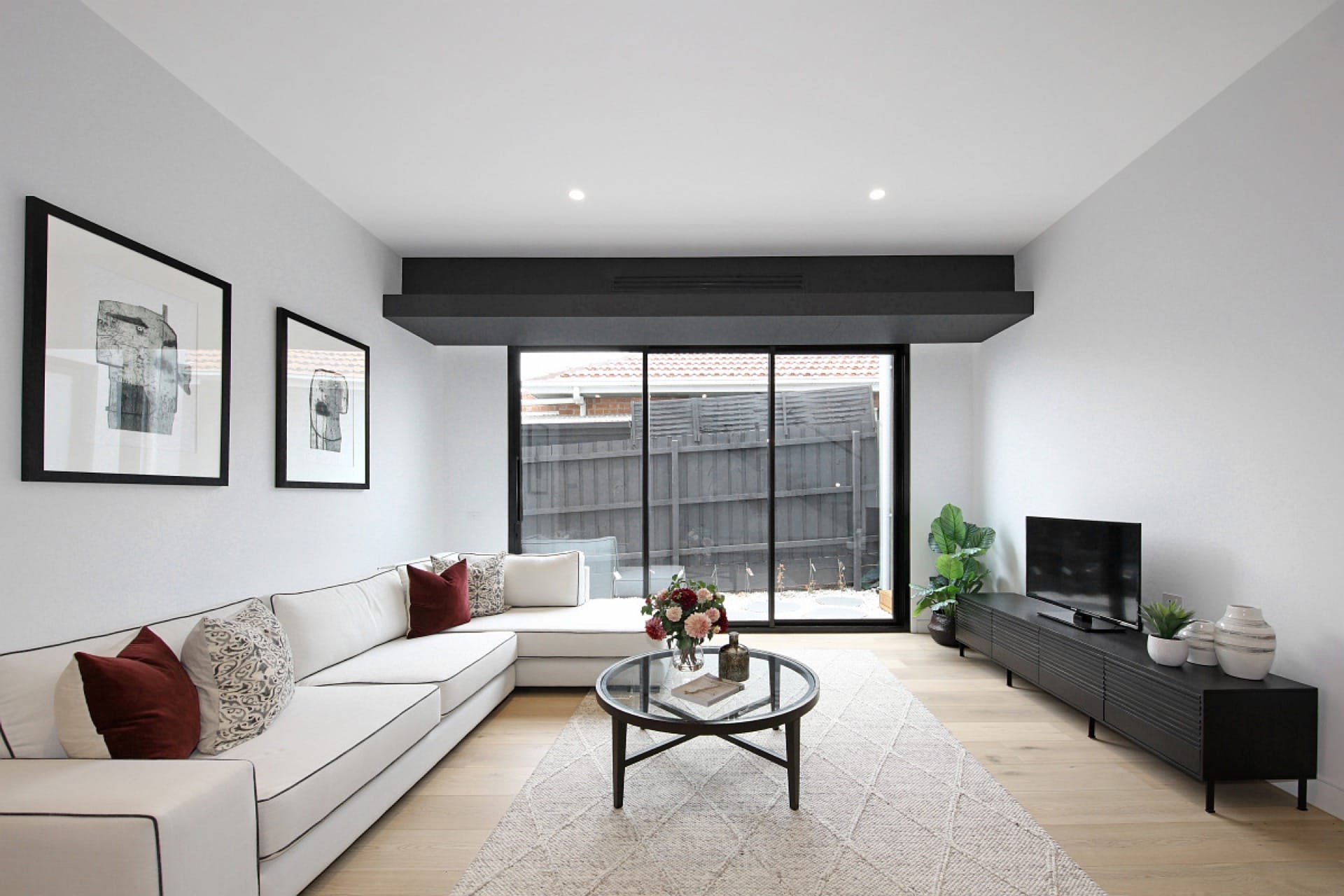 7 Norman Avenue — 33